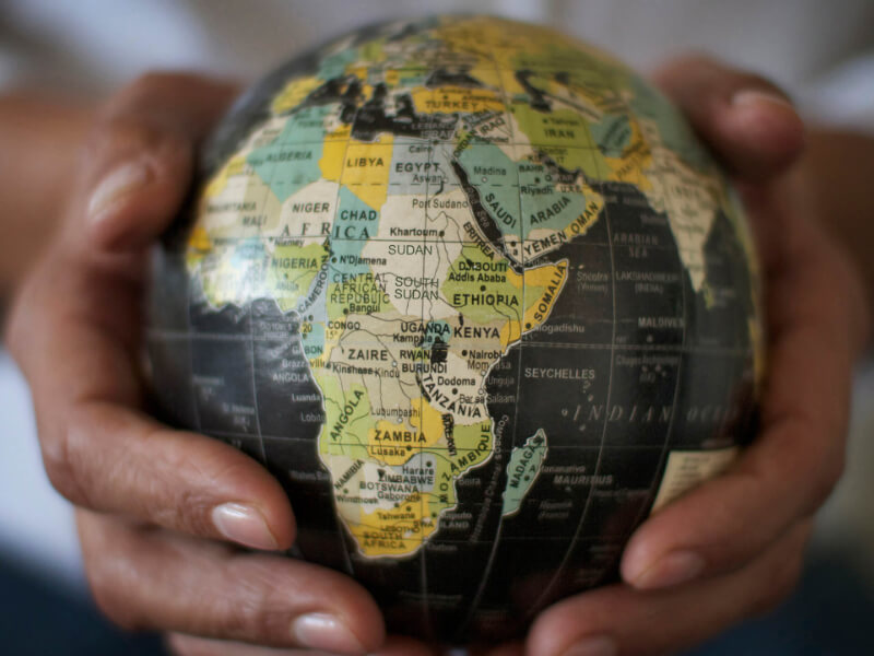 Globe Fallback